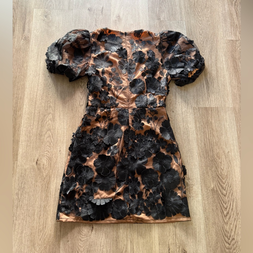 elliatt rosalind black floral applique 3d puff sleeve mini dress size small NEW - Picture 2 of 6